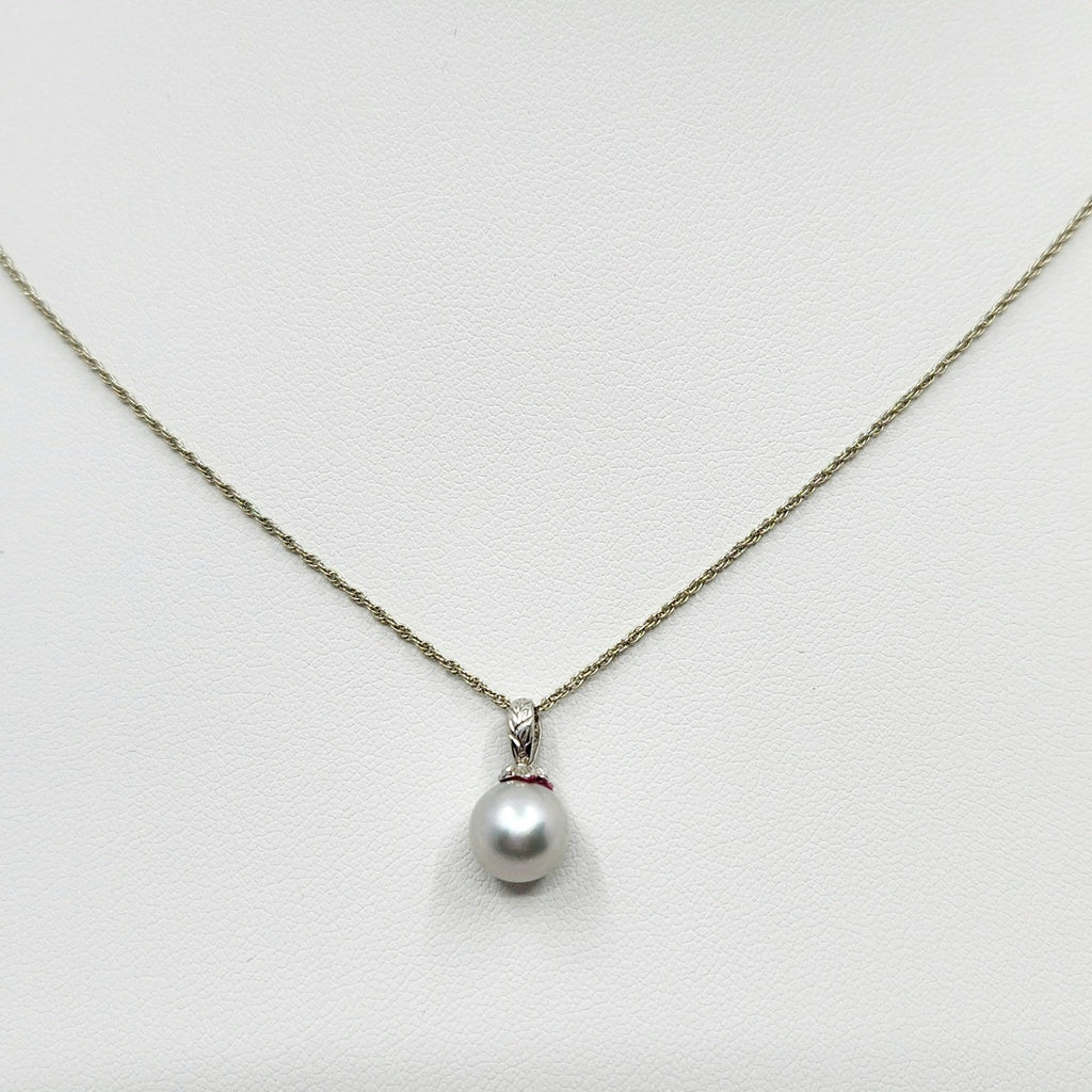 14k White Gold Gray Pearl Pendant